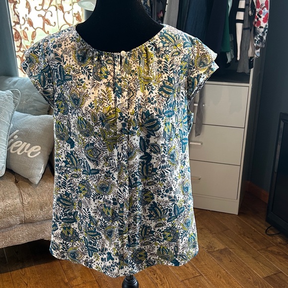 Ann Taylor Blue and Green Floral Blouse - Picture 1 of 2
